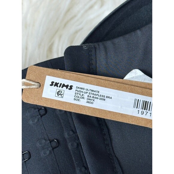 Skims Ultimate Push Up Strapless Bra Onyx Size 38DD - Picture 7 of 7